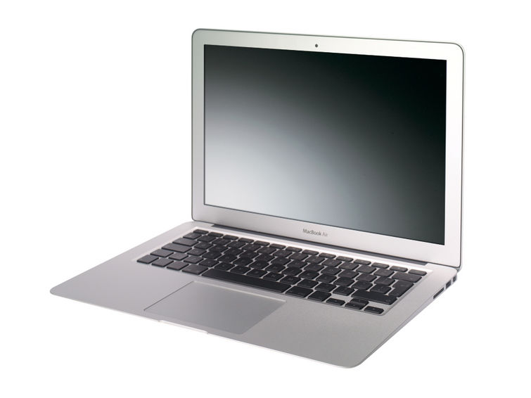 Apple MacbookAir   13.3  