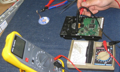 ハードディスク基盤の修理